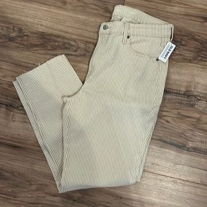 NWT Old Navy Boyfriend Jean